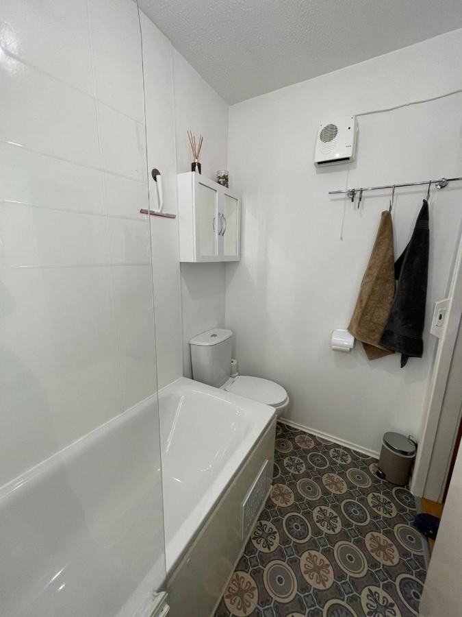 אדינבורו One Bedroom Websters Land Flat - Grassmarket מראה חיצוני תמונה